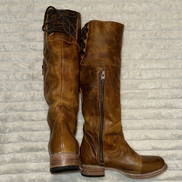 Freebird Size 8 Cyn boots - Picture 3 of 5